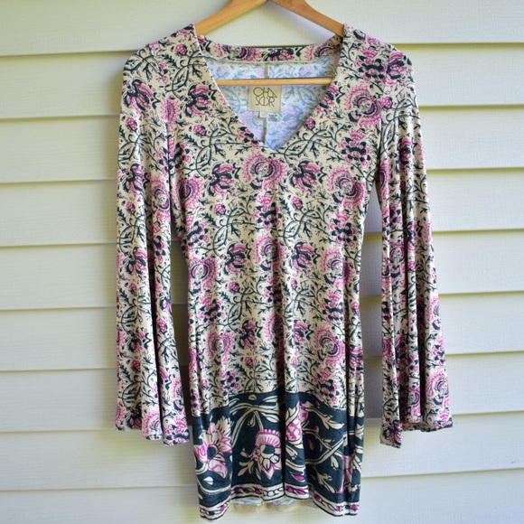 Chaser - Tapestry Bell Sleeve Mini Dress - Picture 4 of 6